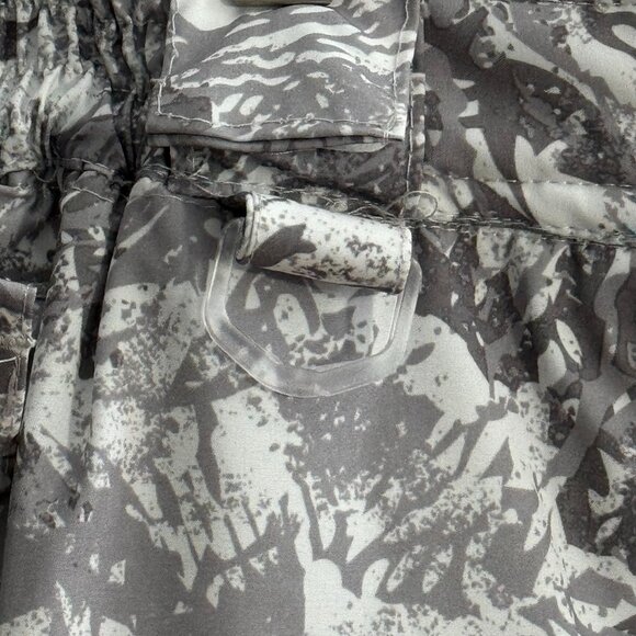 32 Degrees Weatherproof Girl's Winter Ski/Snow Pants, Grey Camouflage, M (10-12) - Picture 8 of 12